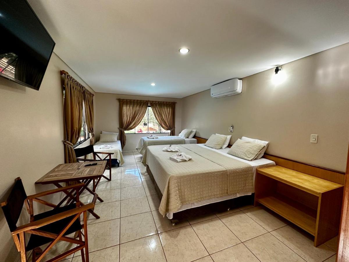 Parque Hotel Manantial Hohenau Extérieur photo