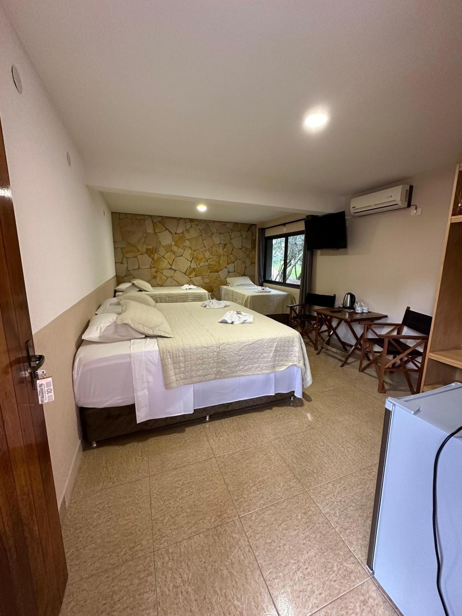 Parque Hotel Manantial Hohenau Extérieur photo