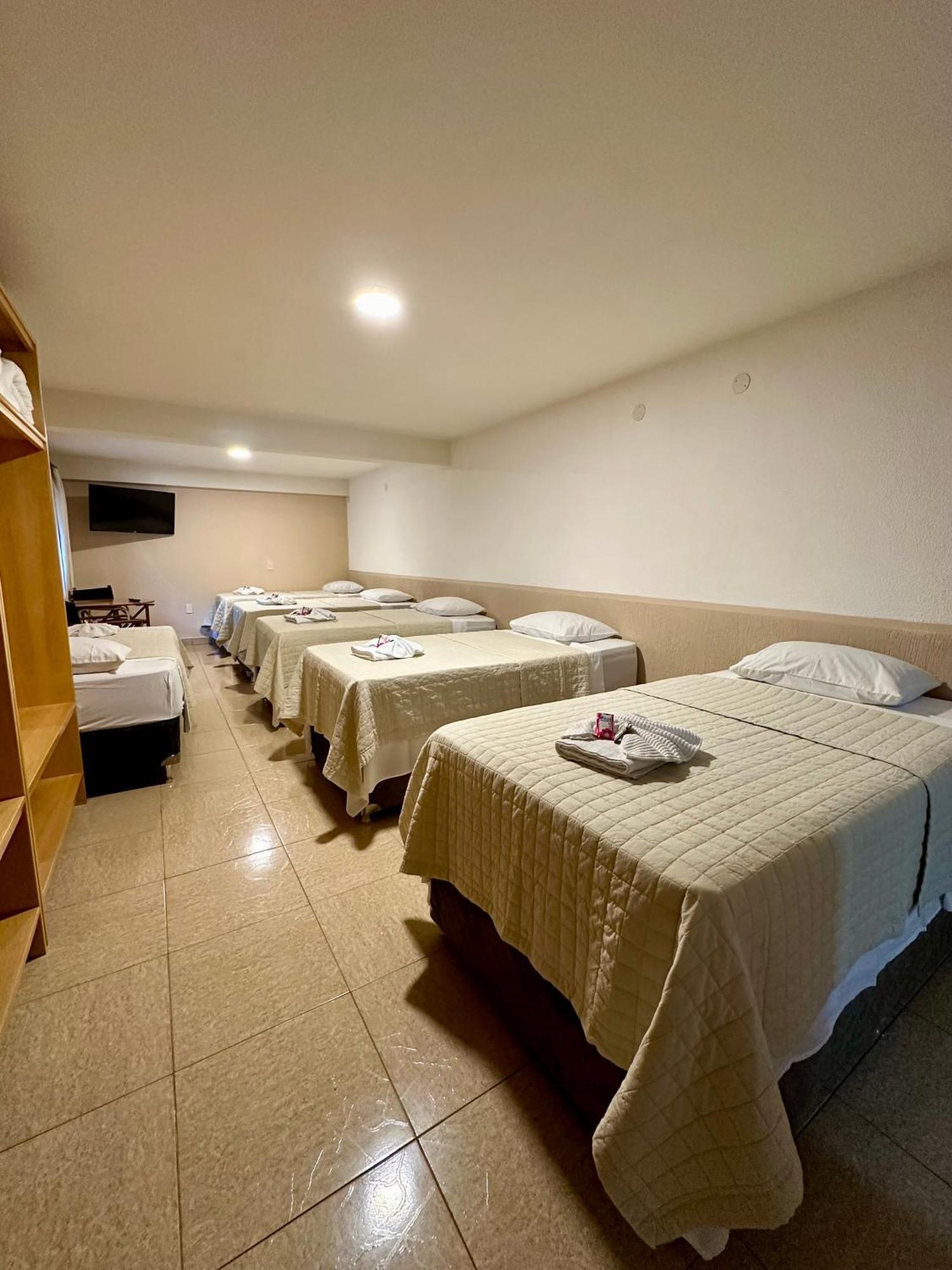 Parque Hotel Manantial Hohenau Extérieur photo